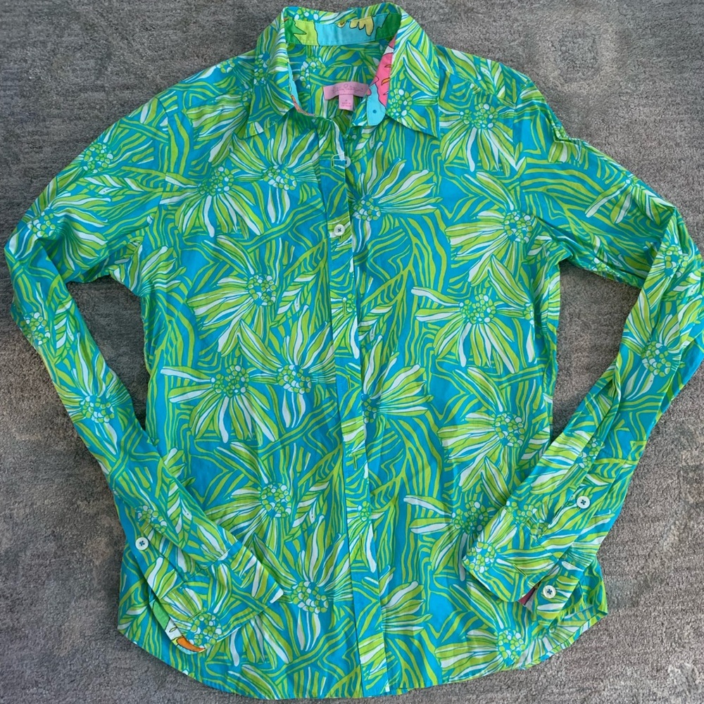 Lily Pulitzer Size 8 button down.